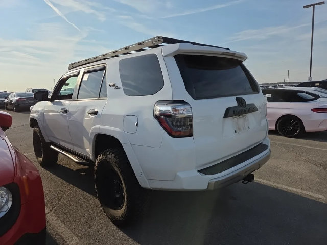 Used 2023 Toyota 4Runner TRD Off-Road Premium w/ Moonroof Package AWD/4WD image 5