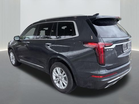 Certified 2023 Cadillac XT6 Luxury FWD image 8