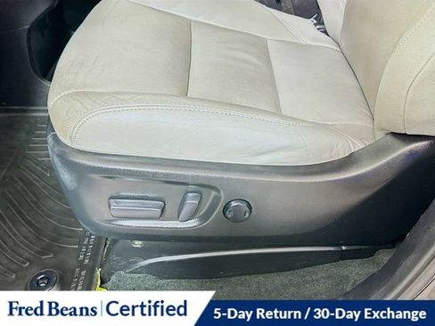 Used 2017 Toyota Sienna Limited Premium image 20