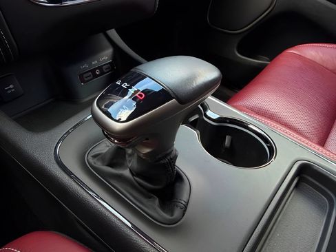 Used 2018 Dodge Durango SRT w/ SRT Interior Appearance Group AWD/4WD image 19