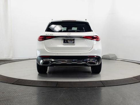 Certified 2026 Mercedes-Benz GLC 300 4MATIC image 26