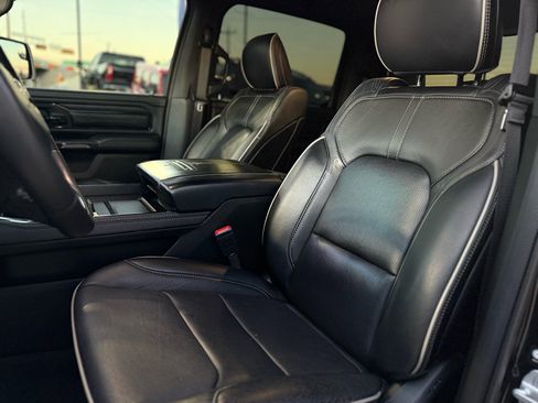 Used 2023 RAM 1500 Limited image 10