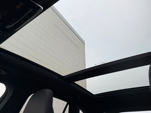 New 2026 Mercedes-Benz GLC 300 4MATIC image 32