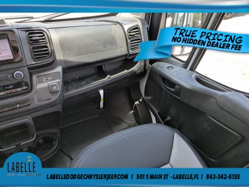Used 2026 RAM ProMaster 2500 w/ Convenience Group FWD image 15