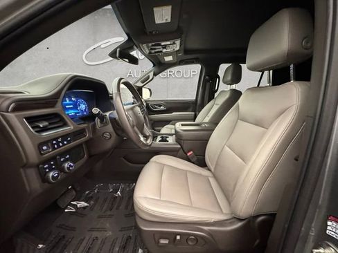 Used 2022 Chevrolet Tahoe Z71 w/ Luxury Package image 19