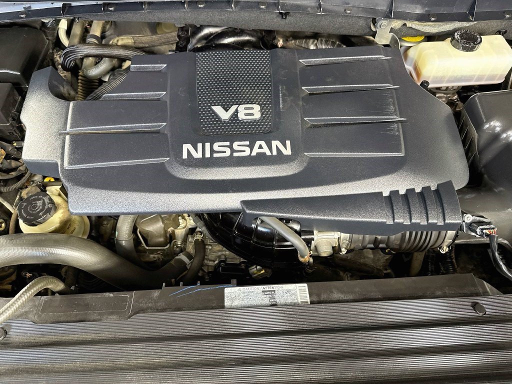 Used 2017 Nissan Titan SV RWD image 36