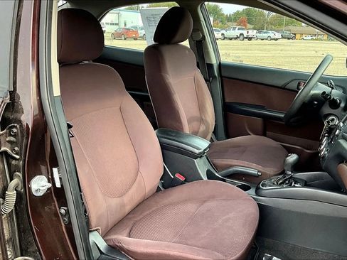 Used 2011 Kia Forte EX FWD image 24