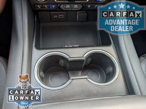 Used 2023 Chevrolet Tahoe High Country AWD/4WD image 11