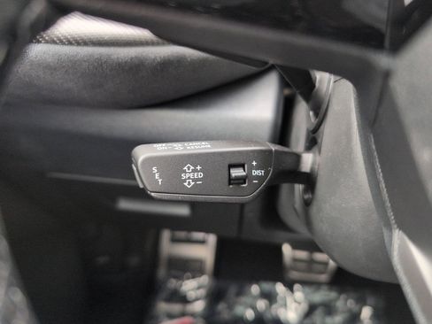 New 2025 Audi SQ5 Prestige image 15