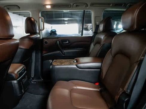 Used 2021 INFINITI QX80 Premium Select w/ All-Season Package image 18