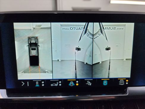 Used 2025 Chevrolet Silverado 2500 LT w/ Trail Boss Package image 15