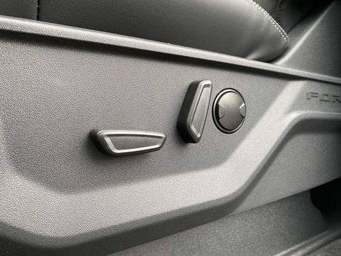 New 2025 Ford Expedition Max Platinum w/ Stealth Performance Package AWD/4WD image 14