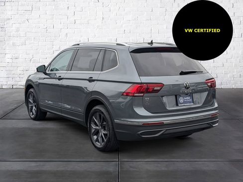 Certified 2023 Volkswagen Tiguan SE image 5