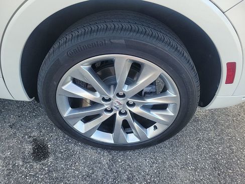 Certified 2023 Buick Envision Avenir FWD image 9