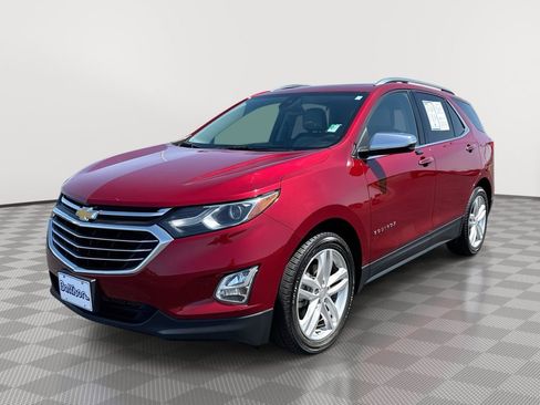 Used 2018 Chevrolet Equinox Premier FWD image 1