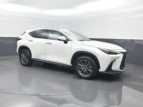 Used 2025 Lexus NX 350 AWD w/ Accessory Package (Z1) image 39