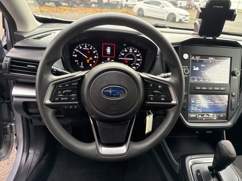 Certified 2025 Subaru Impreza 2.0i image 28