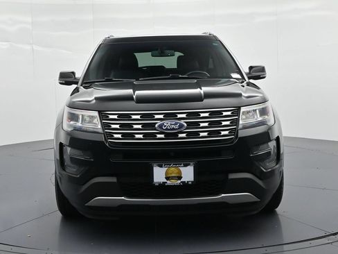 Used 2016 Ford Explorer Limited AWD/4WD image 3