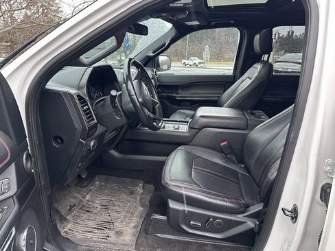 Used 2020 Ford Expedition Limited w/ Equipment Group 303A image 12