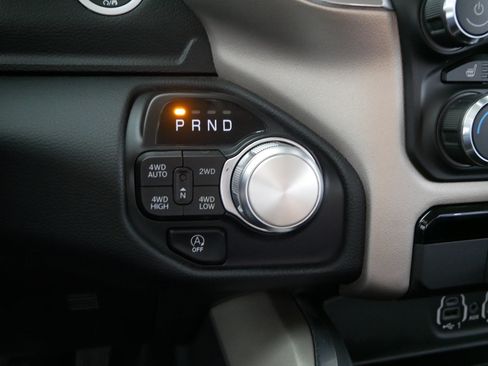 Used 2021 RAM 1500 Laramie AWD/4WD image 24