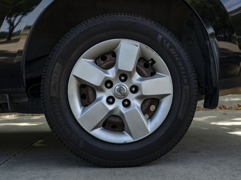 Used 2013 Nissan Rogue S FWD image 15
