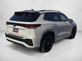 New 2026 Volkswagen Tiguan SE R-Line FWD video 2