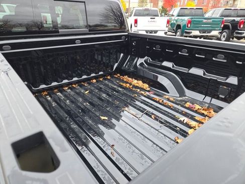 New 2026 GMC Canyon Elevation w/ Convenience Package image 18