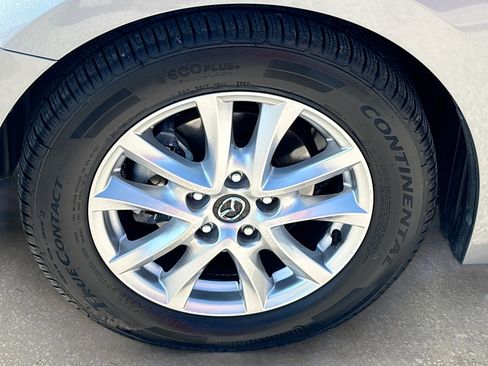 Used 2016 MAZDA MAZDA3 i Sport w/ Preferred Equipment Package image 25