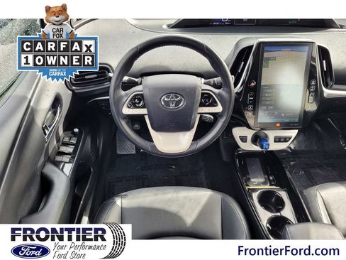 Used 2019 Toyota Prius Prime Advanced image 9