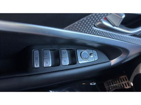 Used 2023 Genesis G70 2.0T w/ Sport Prestige Package AWD/4WD image 33
