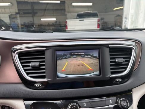 Used 2023 Chrysler Voyager LX FWD image 22