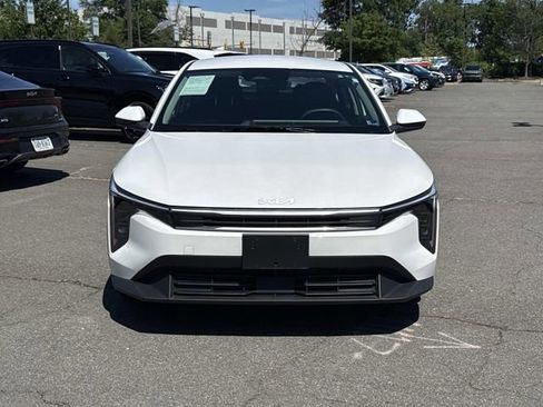 Used 2025 Kia K4 FWD image 6