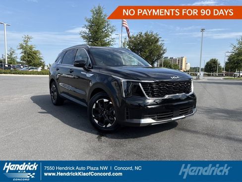 Certified 2026 Kia Sorento S w/ S Panoramic Sunroof Package FWD image 1