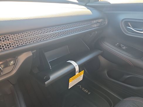 New 2026 Honda HR-V Sport image 30