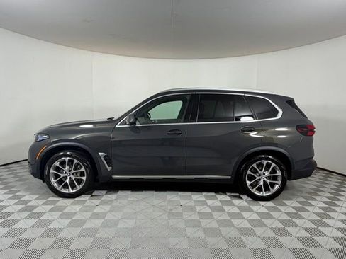 Used 2025 BMW X5 xDrive40i w/ Climate Comfort Package AWD/4WD image 4