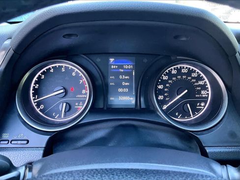 Certified 2022 Toyota Camry SE FWD image 26