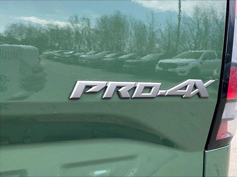 Used 2023 Nissan Frontier PRO-4X w/ Pro Convenience Package image 27