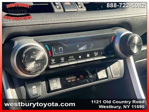 Certified 2022 Toyota RAV4 XLE Premium AWD/4WD image 35