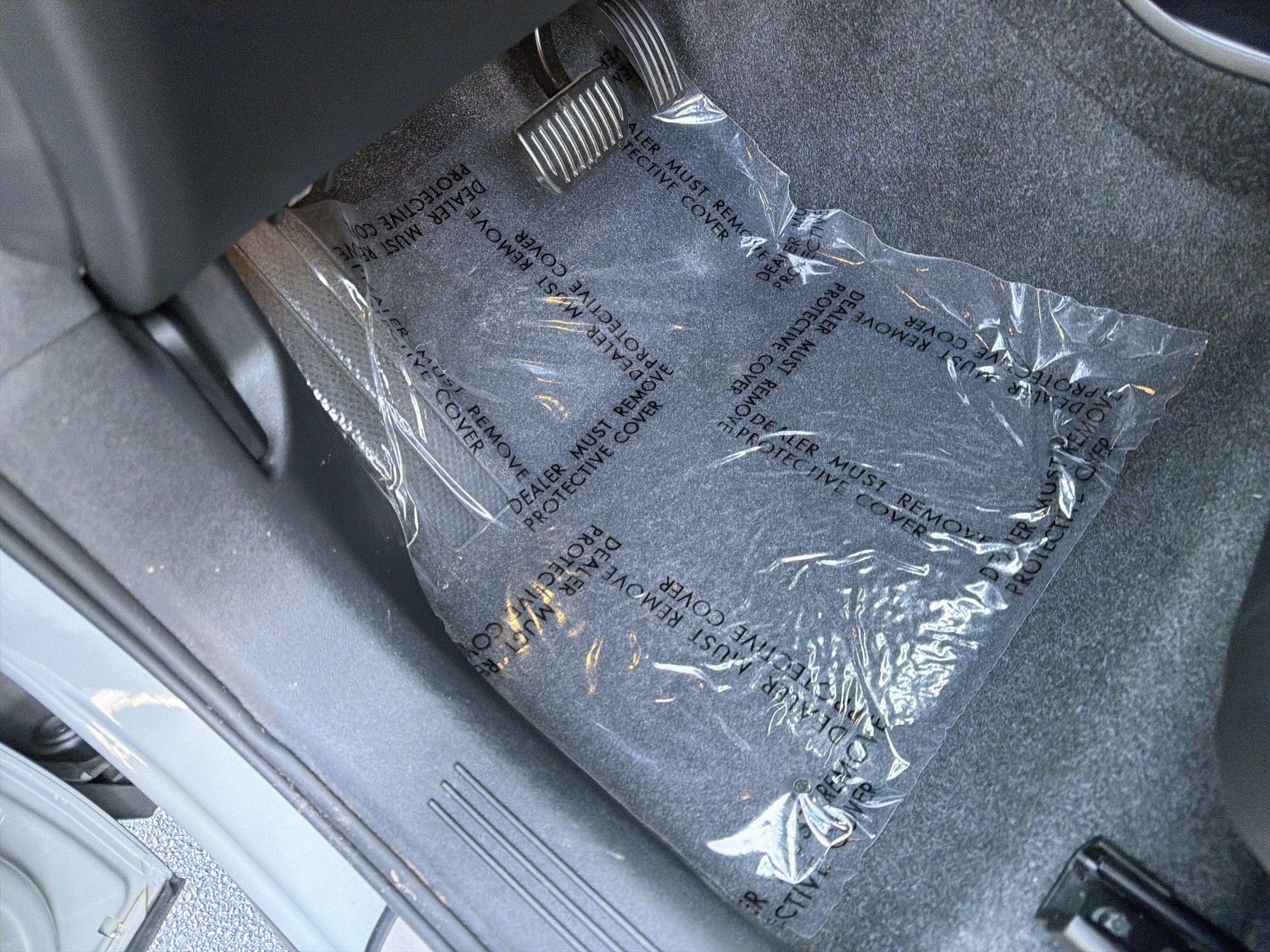 Certified 2026 Volvo XC40 B4 Core FWD image 59