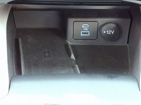 Used 2023 Ford Escape Platinum AWD/4WD image 18