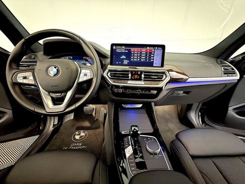 Used 2023 BMW X3 xDrive30i w/ Premium Package image 17