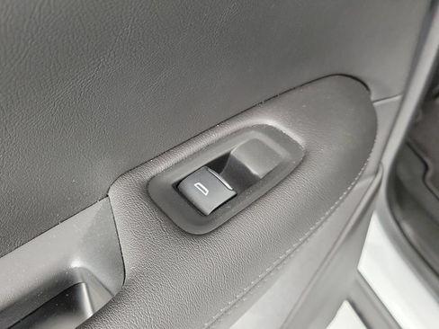 Certified 2024 Cadillac XT5 Premium Luxury w/ LPO, Floor Liner Package AWD/4WD image 14