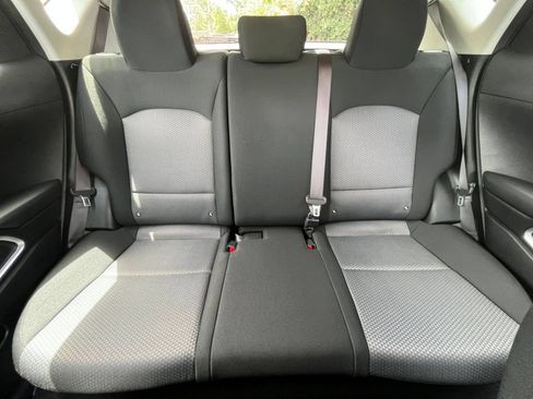 Used 2025 Kia Soul LX w/ LX Technology Package FWD image 36