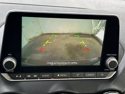 Used 2025 Nissan Sentra SV w/ All-Weather Package FWD image 18