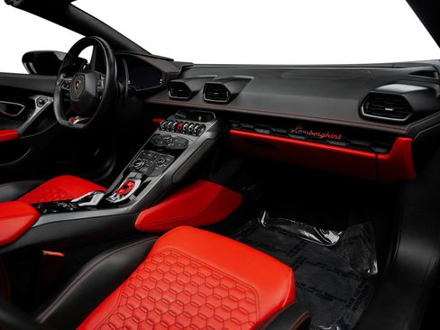 Used 2017 Lamborghini Huracan LP 580-2 RWD image 52