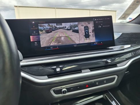 Used 2023 BMW X7 xDrive40i w/ Executive Package AWD/4WD image 20