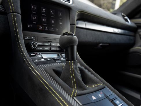 Certified 2025 Porsche 718 Boxster Spyder RS image 27