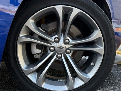 Used 2022 Dodge Challenger GT w/ Plus Package image 21