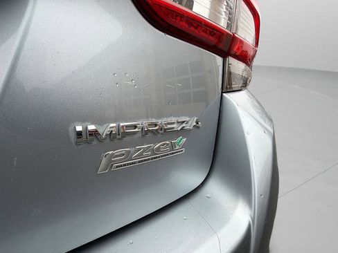 Used 2017 Subaru Impreza 2.0i Limited AWD/4WD image 35