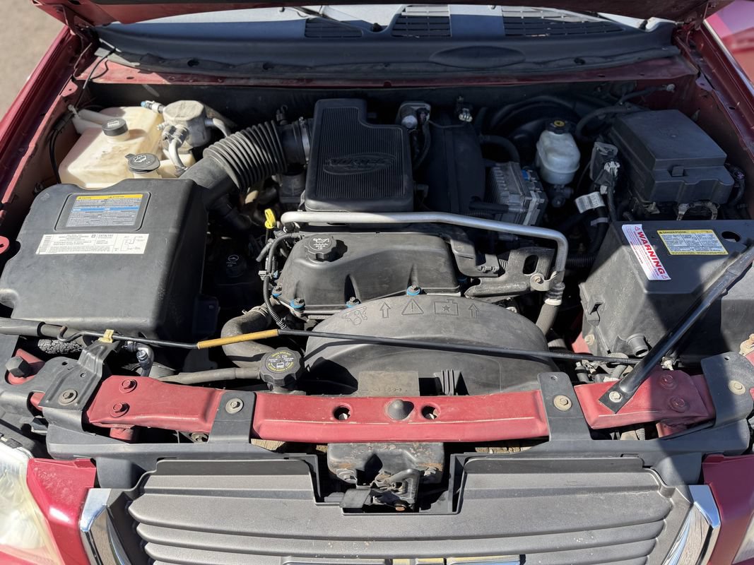 Used 2004 GMC Envoy SLE w/ Preferred Equipment Group AWD/4WD image 25